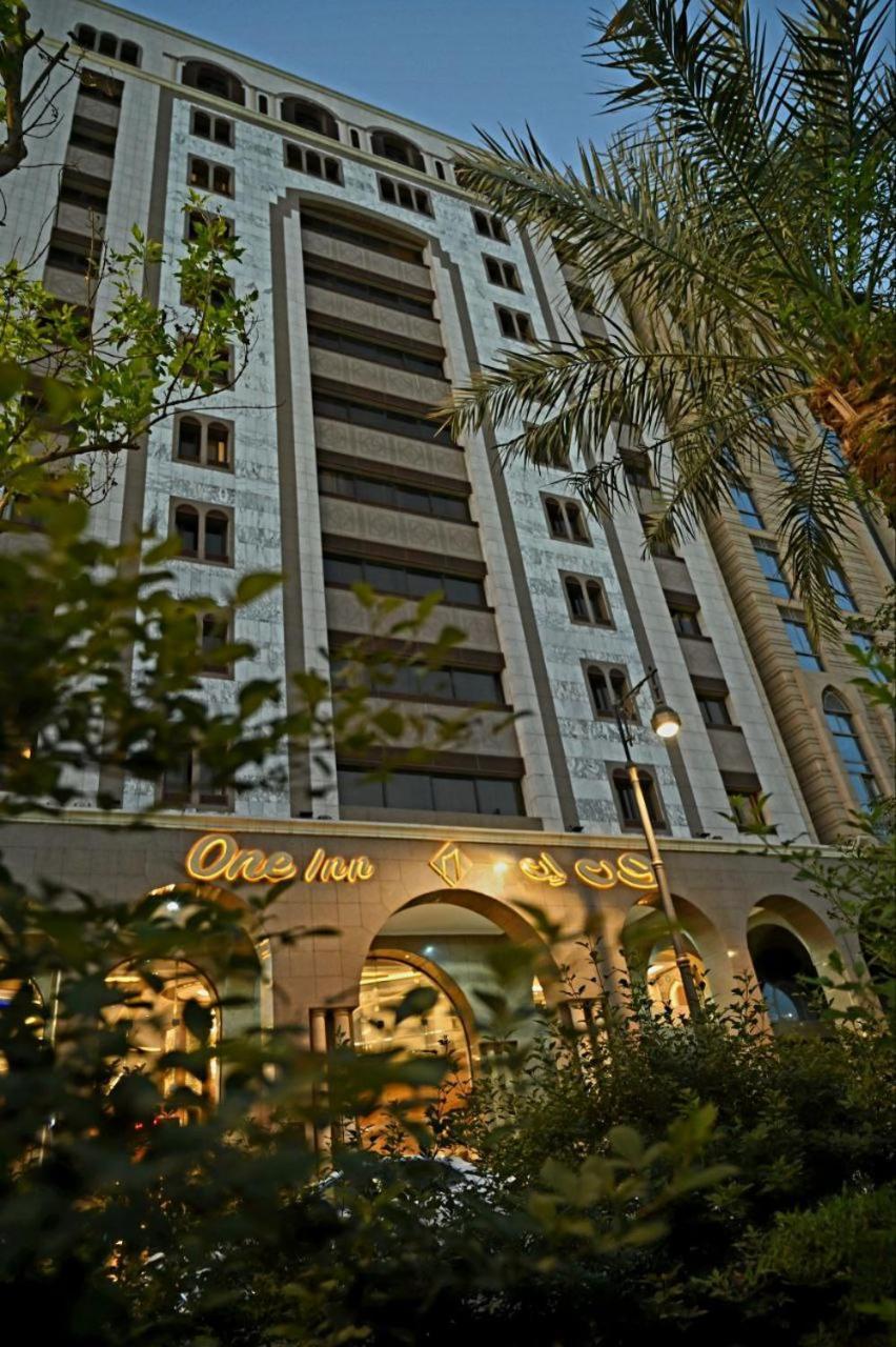 One Inn Hotel Medina Exteriör bild