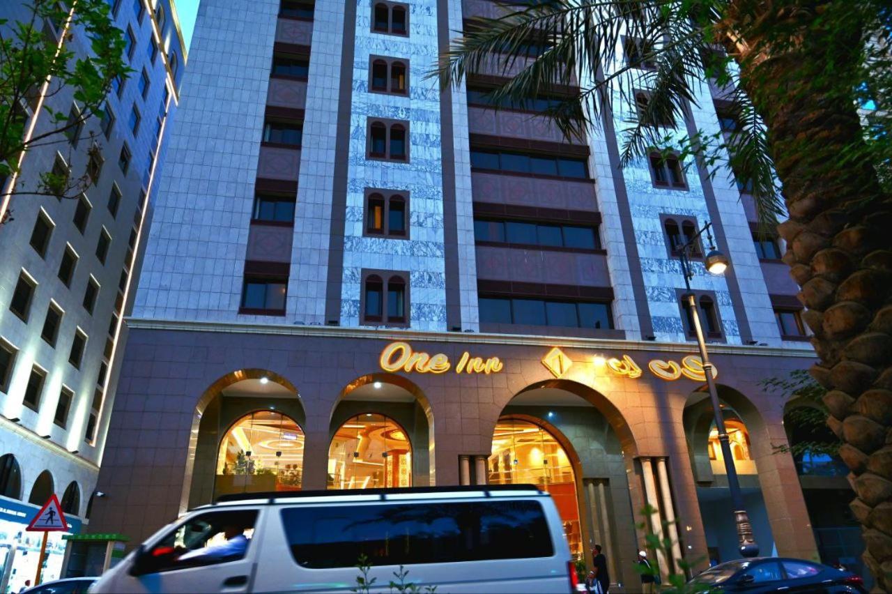 One Inn Hotel Medina Exteriör bild